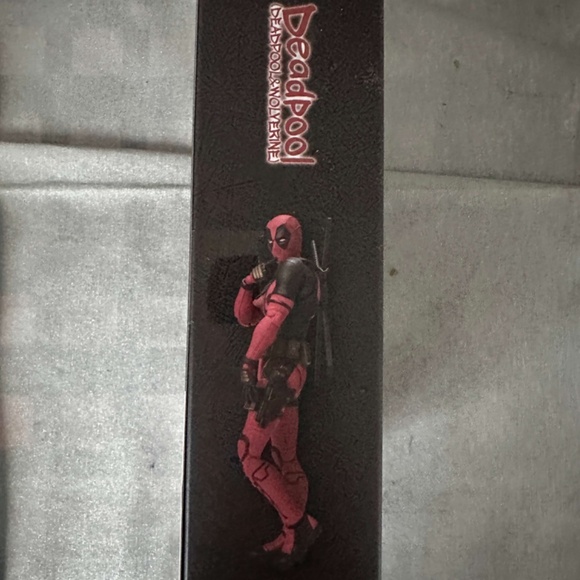 Deadpool and Wolverine Deadpool S.H.Figuarts Action Figure